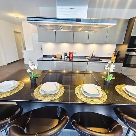 Luxury Penthouse In With 2 Bedrooms, Terrace And Parking Luxemburg